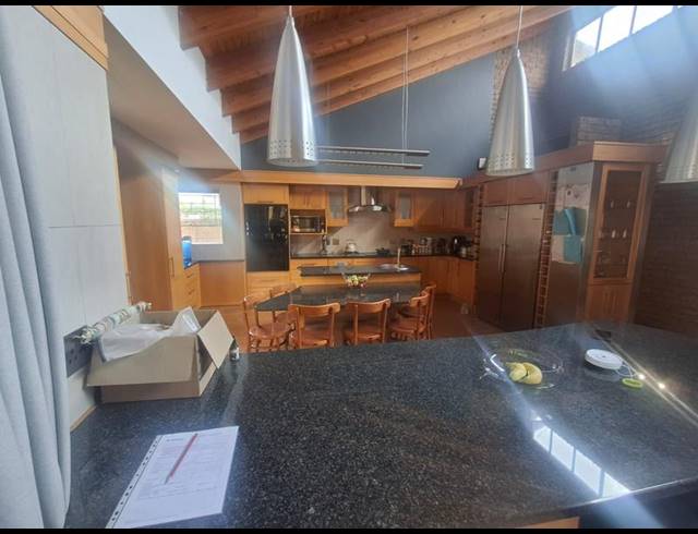 4 BEDROOM HOUSE FOR SALE IN VANDERBIJLPARK SE 3